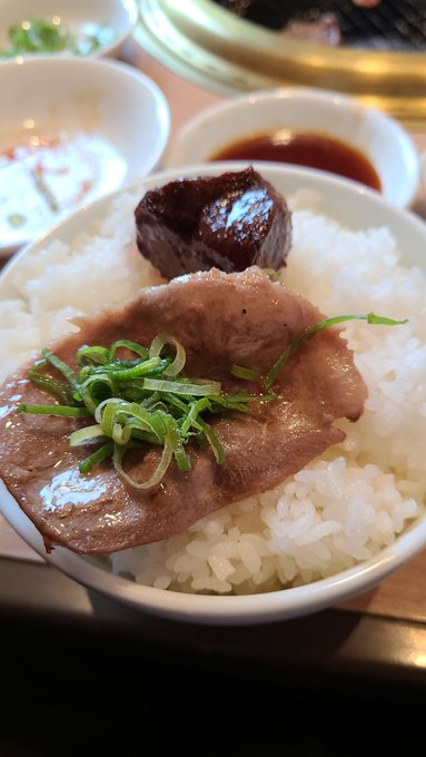 焼肉と言ったら白い飯だろうが 