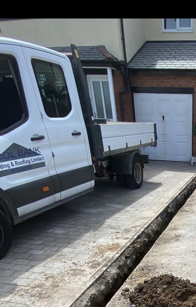 Had my van (Pool Bank building and roofing) stolen last night, please get this retweeted ASAP, Thankyou 🙌🏻 stolen from Bradford/Leeds area #VehicleTheft #StolenVehicle #FordTransit