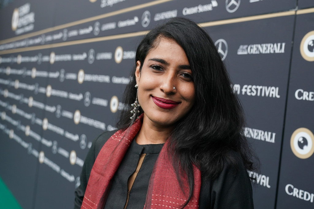BorntobeAshwani's tweet photo. Along with #Kajol & #Suriya, filmmakers #SushmitGhosh, #RintuThomas, #ReemaKagti, & #PanNalin are among the 397 new members invited this year by the Academy of Motion Picture Arts and Sciences.
So Proud 🇮🇳
#Oscars #TheAcademy https://t.co/EaB8xRSFYi