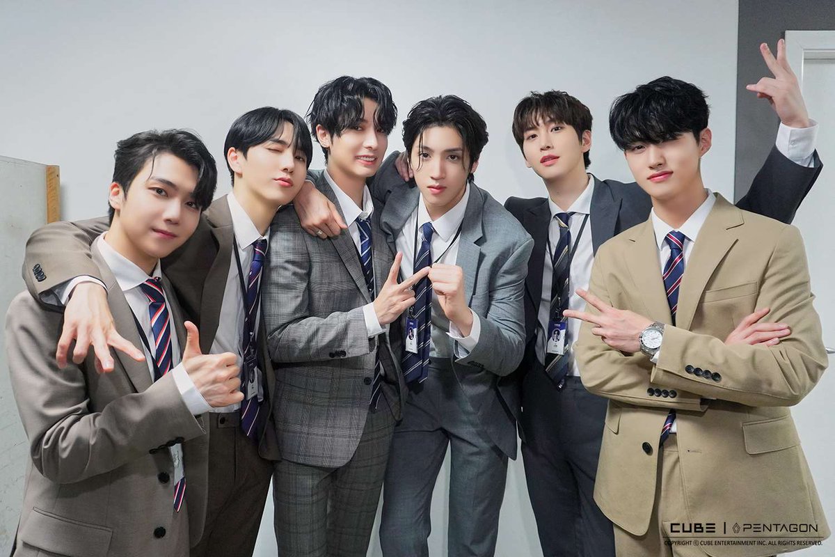 831x010's tweet photo. ㅤ

ㅤ8 letters, 1 words, 1 meaning – PENTAGON.   

ㅤ https://t.co/8oCOuQsfWc