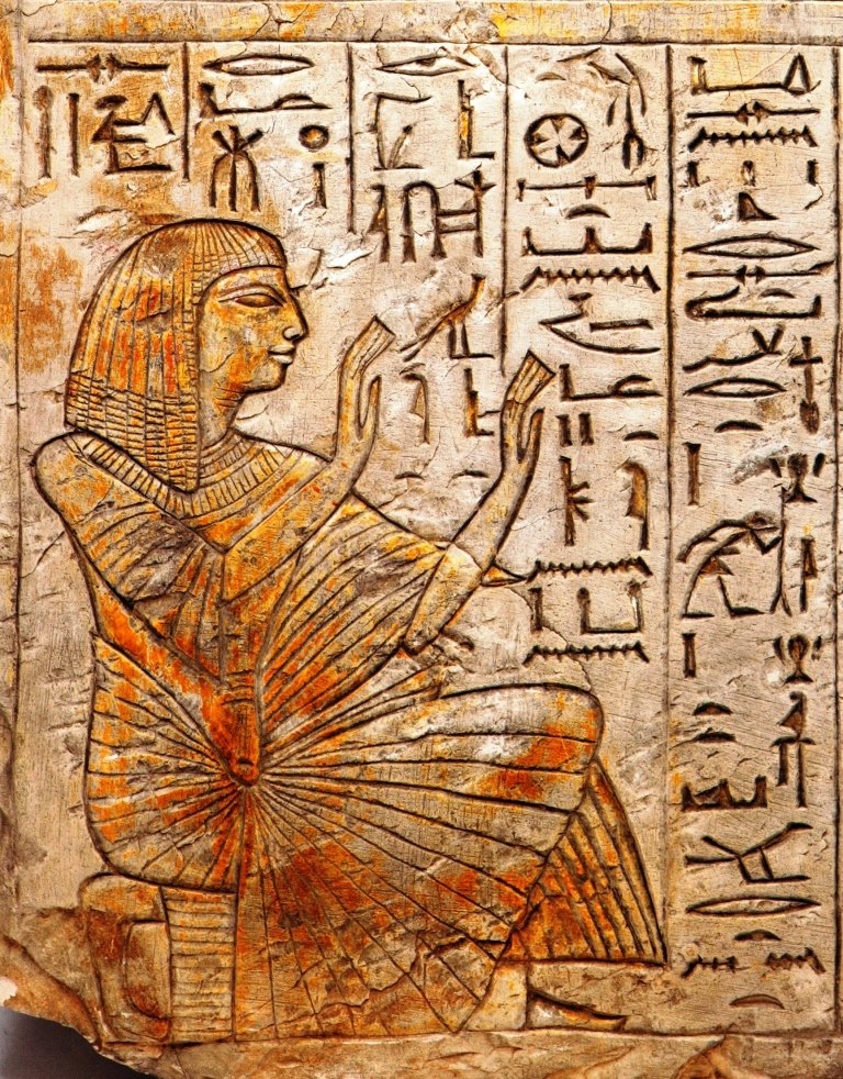 EgyptMcr's tweet image. ... you might recognise him from his gorgeous stela from the Ramesseum @McrMuseum. He's known to have been mentioned on over 100 monuments - so quite a guy! egyptmanchester.wordpress.com/2014/12/22/tex…