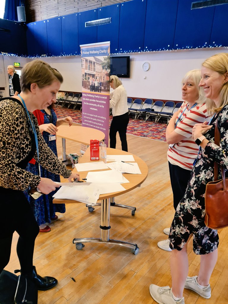 Rhonaneilson2's tweet photo. Great start to A&amp;H WNW reconnecting event. Lovely to see old and new faces
@JayneAtkinson 
@nyokafothergill 
@mcfarlane
@DawnNewome @3rdsectorleeds 
@NewWortleyCC 
@forwardleeds 
@OPALLeeds16 
@LCCPudseyHub 
@BramleyElderly @otleyaction @HorsforthLaH https://t.co/c5ZZQ4AyR7