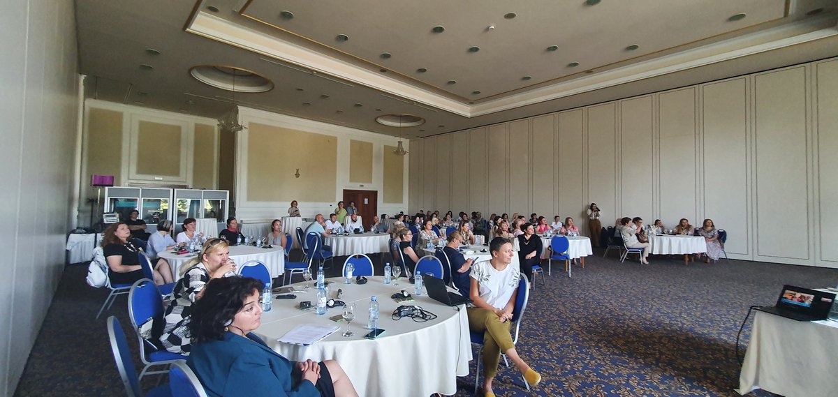 JBTasevska's tweet photo. Amazing energy in the room in Skopje this morning, discussing Transforming Education with large group of creative, proactive and inspirational teachers from around the country #TES #TransformingEducation #EDUINO @1UN_MK @UNICEFMK Ministry of Educations and Science https://t.co/CZtQU5TUHU