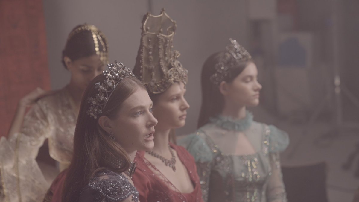 haremartnft's tweet photo. GM!☀️
Lets remember the process of Harem!👑📸 https://t.co/q5n2Dvqh2I