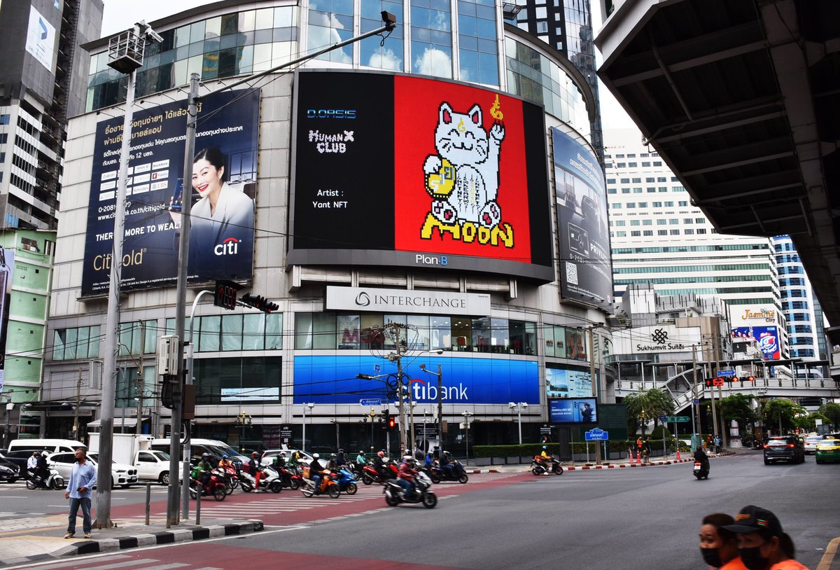 arjanaud's tweet photo. Yant NFT แมวรวย กวักยันต์สีแดง โชว์ตัวกลางเมืองกรุง 2 แห่งที่ ลานพาร์ค พารากอน และ อโศก อินเตอร์เชน  วันที่ 28-30 มิถุนายนนี้ นะครับ ขอบพระคุณทีมงาน HumanX Club ด้วยครับ สำหรับรูปภาพสวยๆและให้โอกาสYant NFT ได้แสดงผลงาน ขอบคุณครับ
@humanxclubnft  #humanxclub @ParasHQ https://t.co/Mzv31Zd0CN