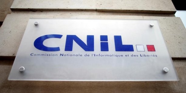 Séisme dans la presse : 42 médias attaqués auprès de la @cnil pour utilisation illégale de #GoogleAnalytics : 
latribune.fr/technos-medias…

#personaldata #GDPR #RGPD #regulation #CNIL #cookies #bigdata #targeting
