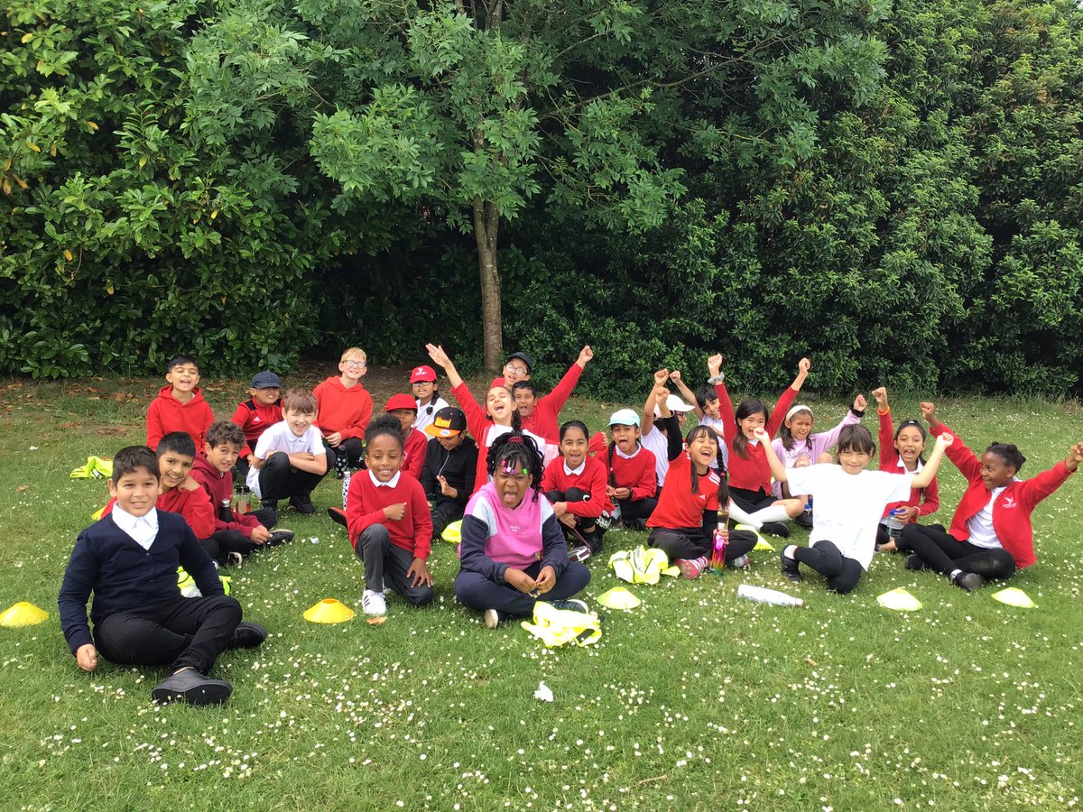 MissParrisKMPA's tweet photo. Year 3 had a fantastic time yesterday at our Sports Day! Fingers crossed Skylarks win! Thank you to all the parents for coming to support us and for joining in 💪🏼🏆 #resilience @kestrelmead https://t.co/pQ8vDCsXTy