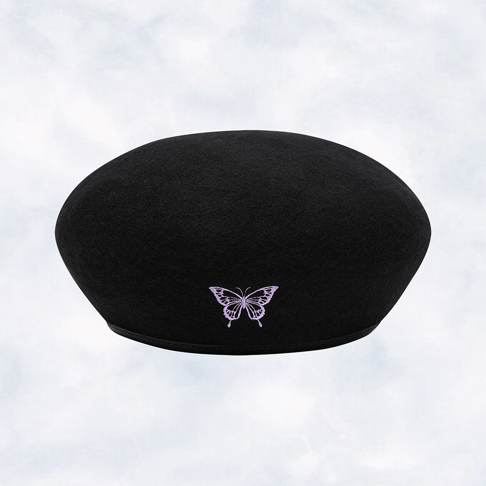 almostblueseoul's tweet photo. #RT이벤트

#세븐틴 #우지 님이 BUTTERFLY BERET를 착용해주셨습니다! 감사한 마음에 이벤트를 준비했습니다💓

해당 트윗을 리트윗 해주신 분들 중 추첨을 통해 
5분께 #얼모스트블루 베레모를 선물로 드립니다.

-참여기간:22.6.29~7.3 발표:22.7.4

*당첨자분들께 개별 쪽지 드릴 예정입니다. https://t.co/7jtfkGeaZb