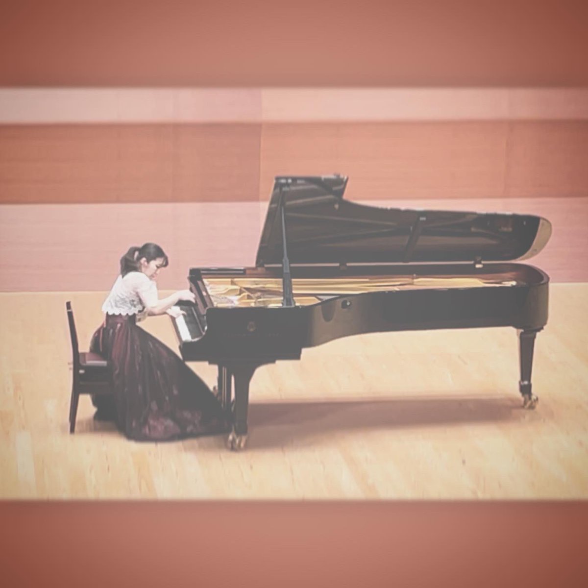 2022.6.26

2nd Kyoto-Horion Reunion Concert  〜母校から広がる音楽の輪〜に出演させていただきました💐
久しぶりの堀音のホールで大好きなバルトークが弾けて良かったです!!