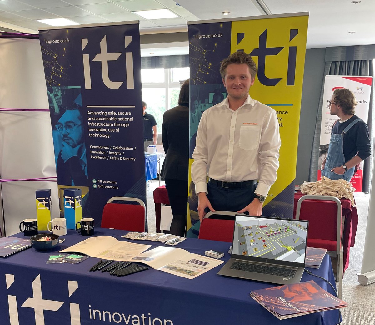 sakersolutions's tweet photo. We were at @SO_Warwick yesterday to meet students looking for their new #career, to tell them all about the possibilities with #simulation and show them our #vacancies.

#MySummerNetworking #GetConnected #GetHired https://t.co/pg8XXNxjtG