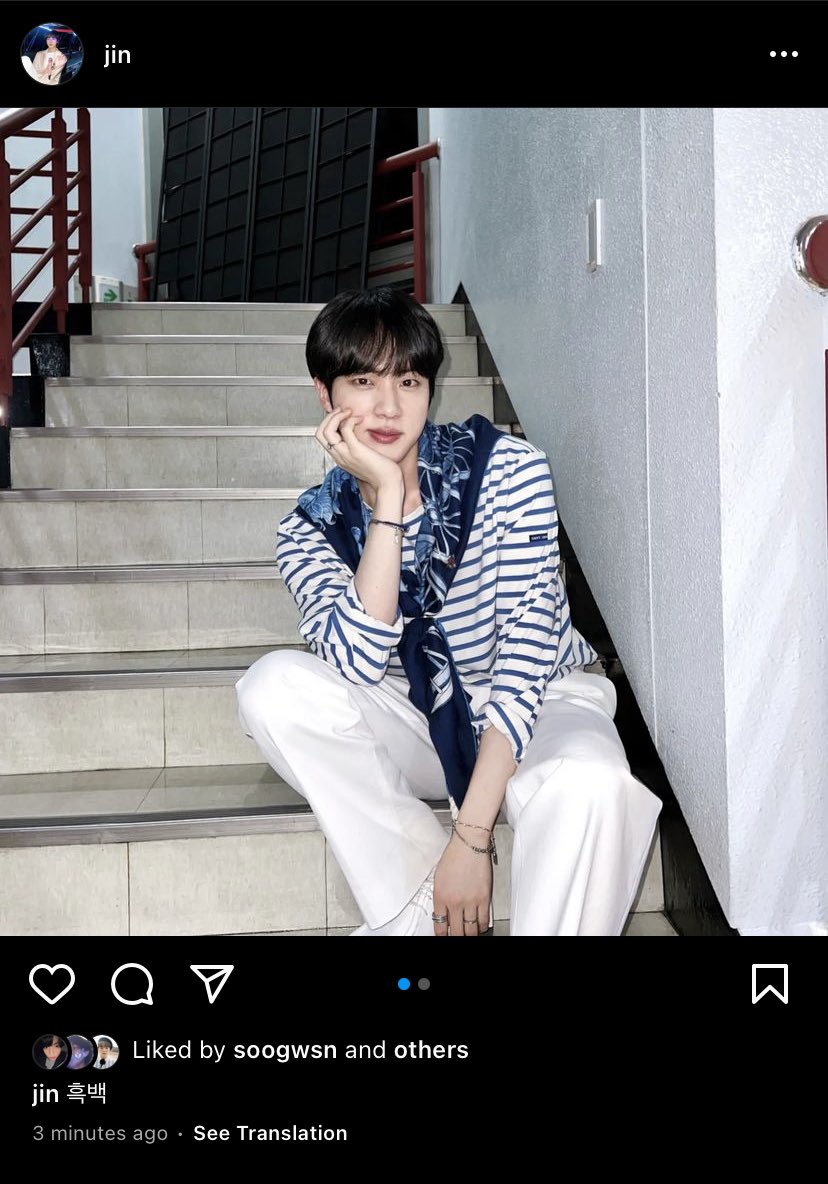 btsinthemoment's tweet photo. [jin] instagram post 

🐹 black and white https://t.co/SDT05kCsG0