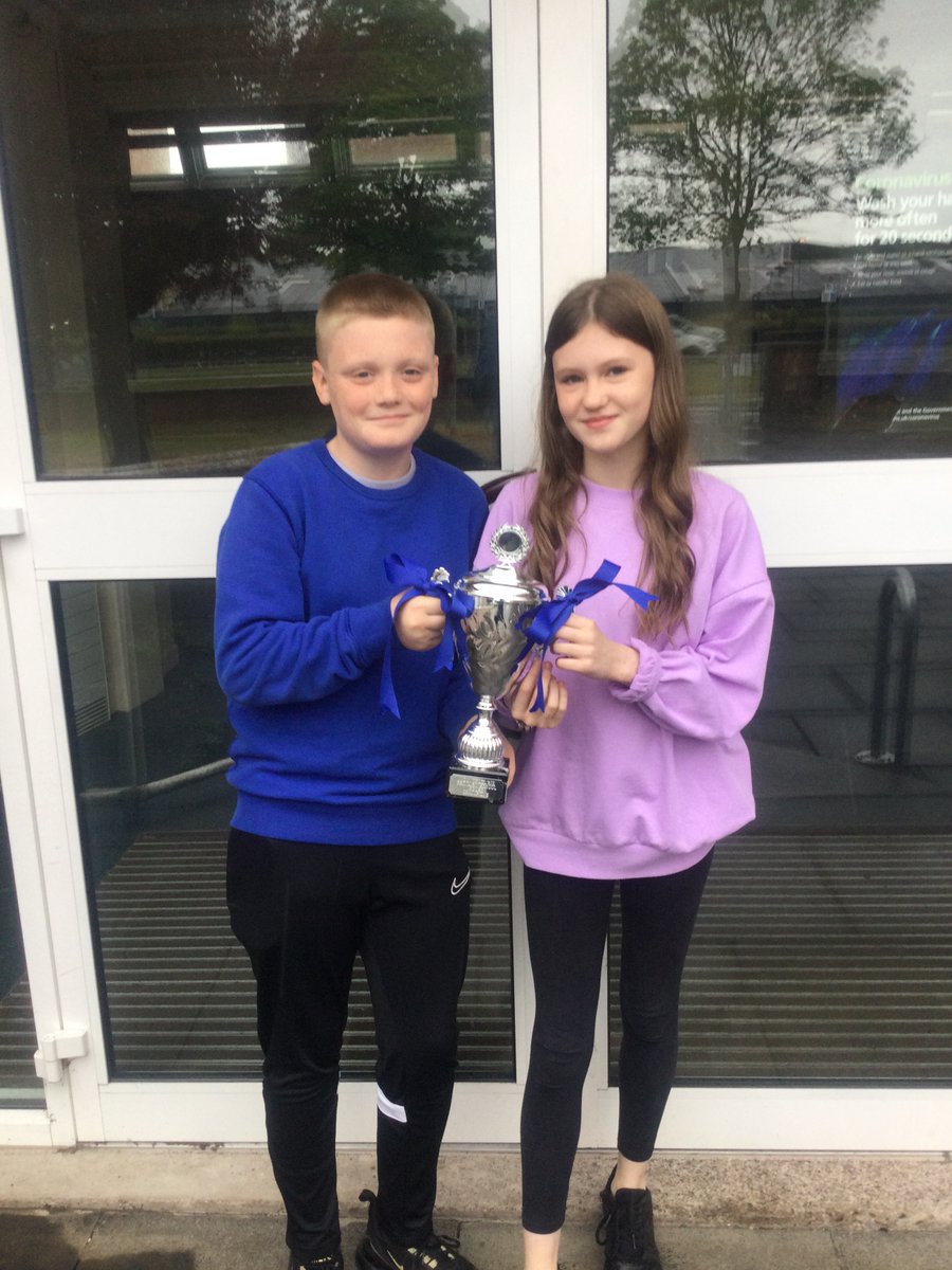 Yesterday we announced our house winners for Sports Day 2022. Both our P1 - P3 and our P4-P7 Sports Day points were added together to calculate this years winners...Castlefleurie 🏆🎉
Well done everyone, we were so proud of the sportsmanship and resilience that was on display 🙌