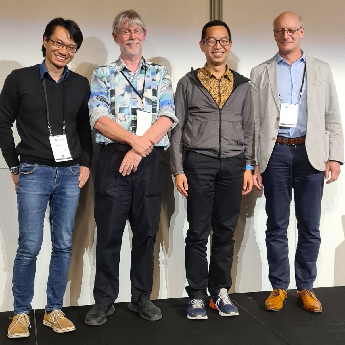 Congratulations to the winners of the IACIS emerging investigator awards! 
Diana Cholakova (online)
Dan Daniels
William Wong

Sponsored by <a href="/KaoCorporate_jp/">花王株式会社</a>

#iacis2022 
Pictured with past president Hans-Jurgen Butt and president Greg Warr