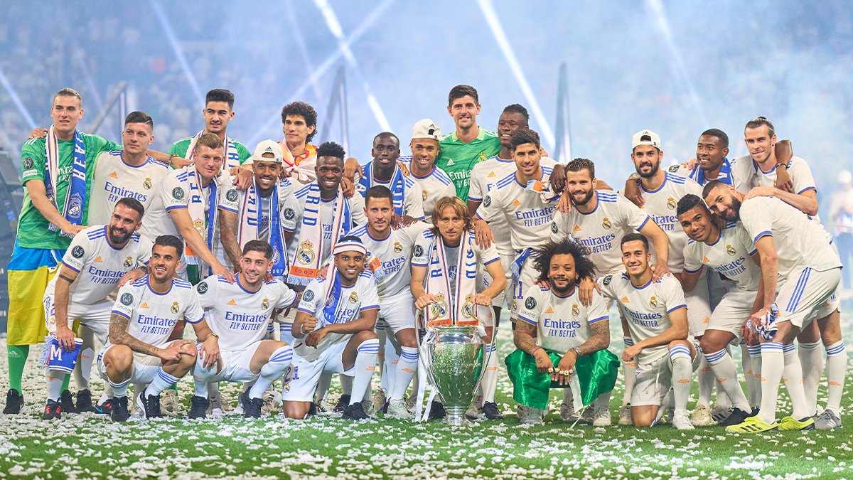 realmadrid's tweet photo. 🔙 ¡Hace un mes en el Bernabéu! 🥳
🏆 #CHAMP14NS https://t.co/LSdVUgUhHz