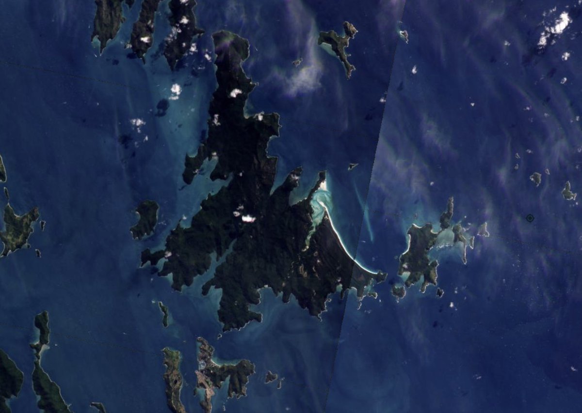 CoalaH2020's tweet photo. This #WhereamIWednesday is from where we would rather be!
The deep blue and white sands of this #tropical location have us dreaming of holidays. 🌊🏖️
Can you guess where we are today?
🛰️ - #PlanetLab https://t.co/ynQwiSbYOp