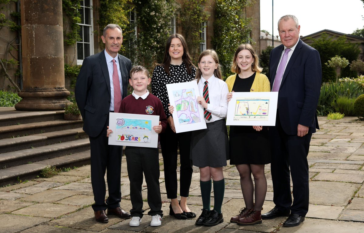 NIOgov's tweet photo. Emily's "snapshot of Northern Ireland" was chosen from over 2000 entries from children in schools from every county in Northern Ireland.  
Emily will now work with the talented designers @UlsterCarpets to see her design created into a wonderful gift for Her Majesty the Queen. https://t.co/BSwS9tpcxY
