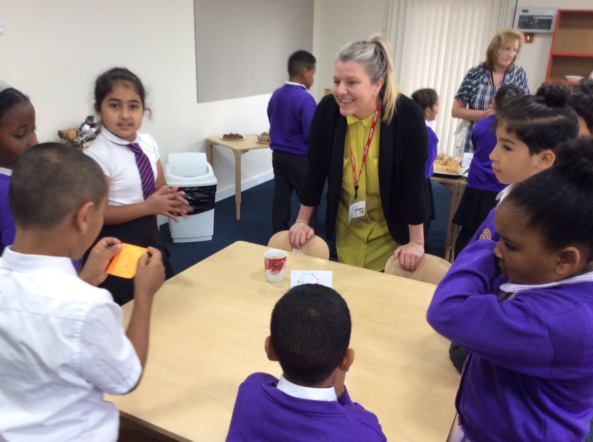 KingsleyLpool's tweet photo. Year 3 have loved meeting people with all sorts of different jobs this morning! #class3C #class3M #kingsleyjobfair https://t.co/13BvJma6Fv