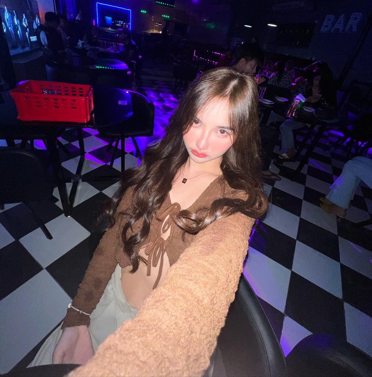 xiaofei0902's tweet photo. 第一次出来约会🍷🍷🍷
https://t.co/N9cq1CuUaK
#羞辱 #母狗  #粗口 #调教 #做爱 #肉便器 #辱骂  #淫荡 #性瘾  #反差 #主人 #剧情 #小骚货 #意淫 #母畜 #变态 #贱货 #自慰 #反差婊 #母猪 #绿帽 #骚货 #射屏  #性奴 #调教 #羞耻 #二次元 #色图 #淫妻 https://t.co/se8ORwz4zd