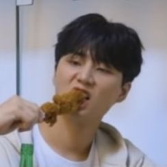 아 퓌발 ㅠ
메 콜록콜록이플 컥..라뗔 콜록콜록