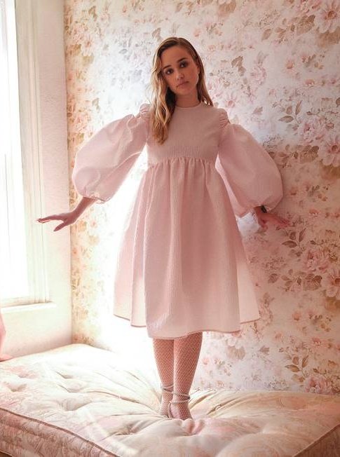RoseWilliamsUS's tweet photo. 📷 Rose Williams for Who What Wear https://t.co/Kp6HQrYbyp