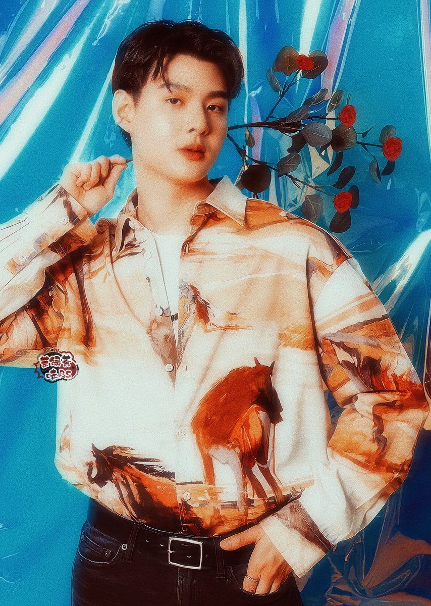 LavenderSJ1999's tweet photo. 可我始终觉得，遇到好看的花就应该分享给你

#Saint_sup 
#MingEr https://t.co/80mxRK3hhr