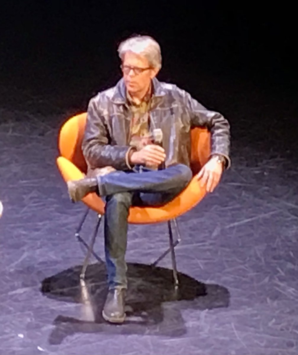 AnneMNicholson's tweet photo. Thrilled to see my fave author Jonathan Franzen live in Sydney #copyrightagency #asauthors #sydneywritersfestival ⁦@SydWritersFest⁩ https://t.co/dgr7a05QfO