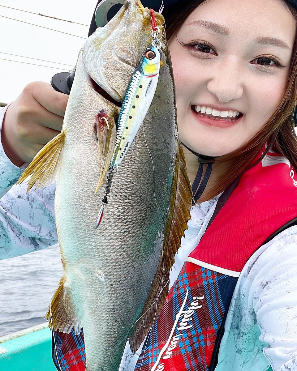 Momobouzu_'s tweet photo. 新しい竿と初めてするSLJとジギングでキャッチしました!❤️
楽しすぎる。ハマった🥹
新しい釣りをするたび、全てにハマってしまうので、常にマイブームが忙しいです😂✨
ジグパラのダメージ鱗と、ライブベイトカラー最高🍺🔥
@info_majorcraft
#フルソリ
#SLJ #ジグパラ #jiging #ジギング https://t.co/X7SX7fVjLZ