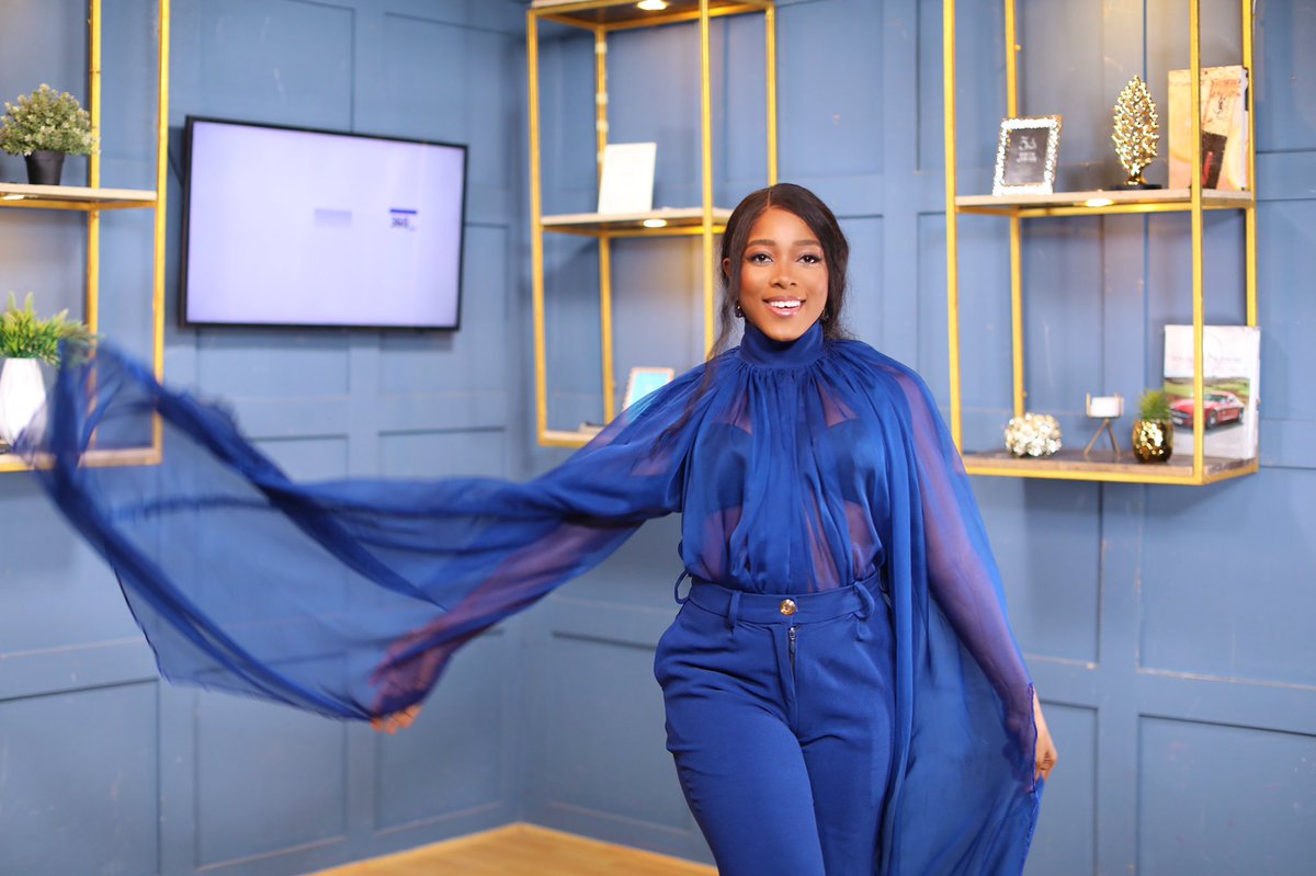 SPICETVAFRICA's tweet photo. Catch the Re-Run of #360Daily with @OnuVanessa Today 1:30pm for all things #Fashion #Beauty and #Lifestyle. New episodes daily at 9:00PM on DSTV CH190 https://t.co/eecoNotH8B