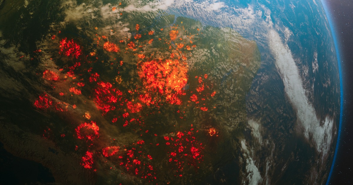 ReutersPlus's tweet photo. The need to tackle the climate crisis is more urgent than ever as, despite numerous decarbonisation targets, emissions continue to rise. Read more to understand how global cooperation can help address it: https://t.co/TV0v9Rv197. 
Produced for Siemens Energy by Reuters Plus https://t.co/eUMaw65ySK