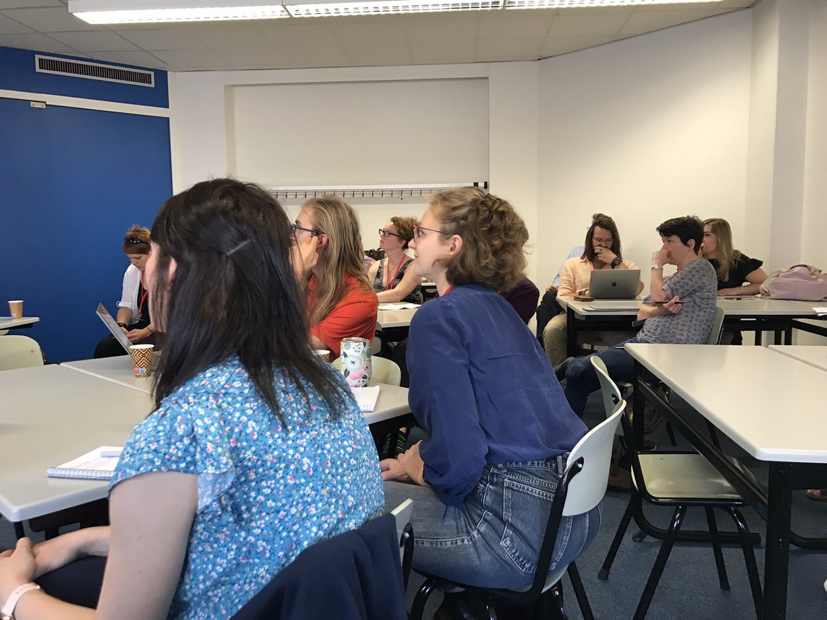 A full room for CIRCLET presentations with Shannon Dickson and Leanne Harris @SLWCTUDublin @WeAreTUDublin and @maeliosa_mc @QUBelfast sharing examples, opportunities and challenges for community engaged research and learning #lk9