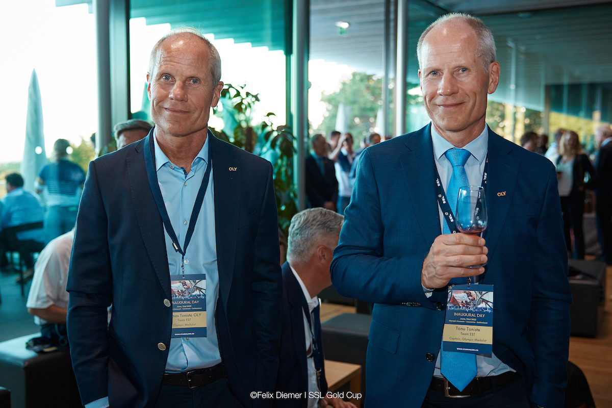 Olympic sailors from 21 countries received their OLY certificates and pins at the launch of the Star Sailors League (SSL) Gold Cup at the Olympic Museum in Lausanne, Switzerland on 13 June. 

Welcome to the #OLY community! 👏👏

Read more here: olympians.org/news/1696/star…