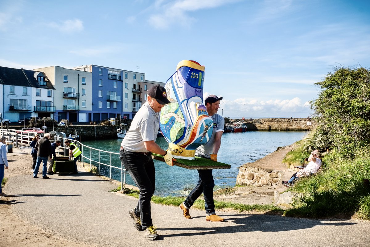 Installing the #TheBigBagTrail sculpture was great fun, even if things didn't always go according to plan! 😂

#TheBigBagTrail #StAndrews #TheHomeofGolf #Sculpture #SculptureTrail #PublicArt
