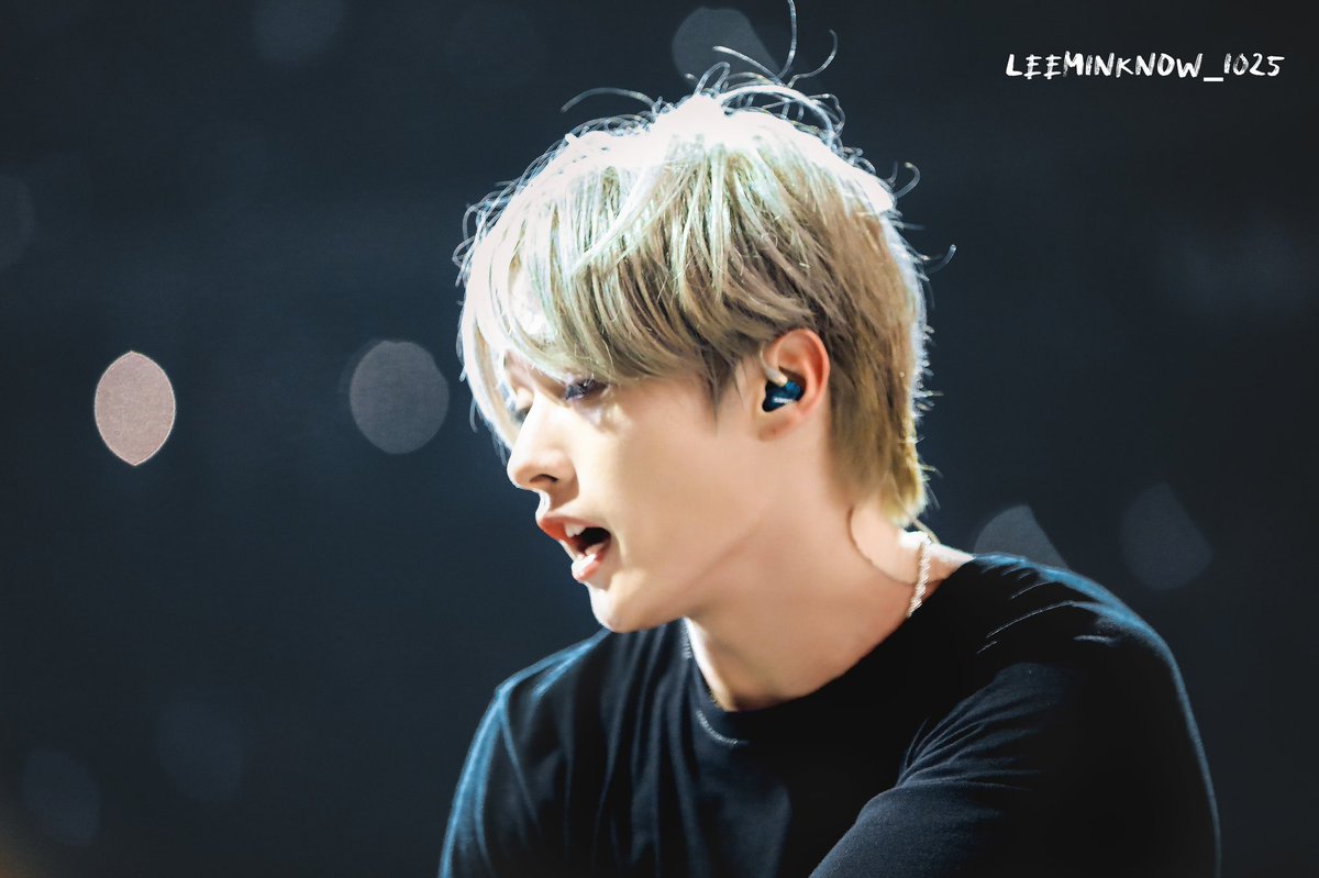 leeminknow_1025's tweet photo. 06292022 Newark🇺🇸

See you next time！！！

#STRAYKIDSinNEWARK #StrayKids_2ndWorldTour #straykids 
#leeknow 
#스트레이키즈 
#리노 https://t.co/Xe8NjXBpQO