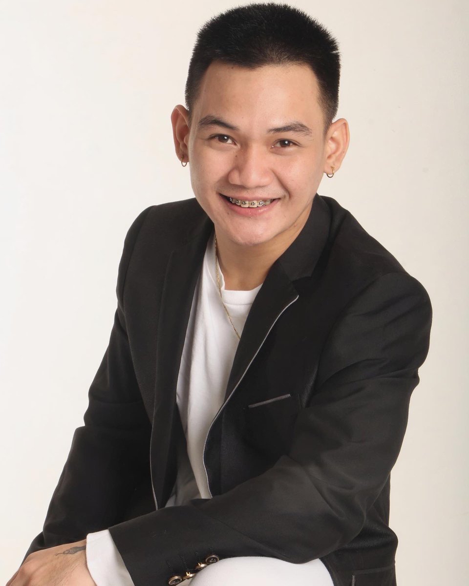 Jerolleofficial's tweet photo. Hello po Twitter! #newbie https://t.co/As4Y6mCs8g