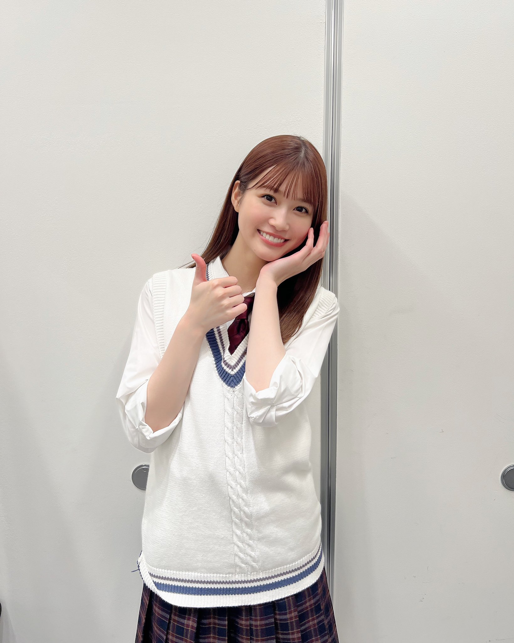 生 見 愛 瑠 高校