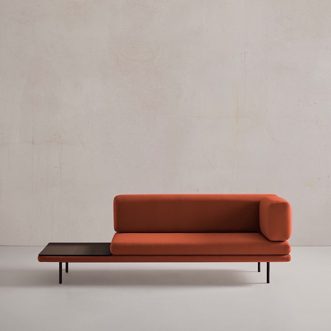 mobboli's tweet photo. Introducing TRACK: a soft seating modular collection designed by Francesc Rifé. With an infinite options in its models, it is ideal for creating multifunctional and attractive spaces in all kinds of ambiences.⠀
#mobboli #lobby #meetingarea  #furnituredesign #hospitality https://t.co/VBW3bbKB4t