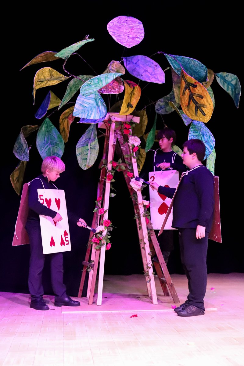 Last night was our Years 7&8 production of Alice in Wonderland. The pupils put on an incredible performance and truly transported the audience down the rabbit hole to Wonderland! Well done to our Years 7&8 pupils!