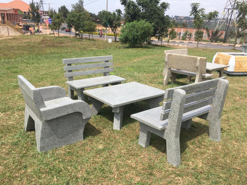 RCGF_Rwanda_Ltd's tweet photo. #RCGF at KG 354 St- Kibagabaga, please passby and witness where #volcanic stones meet your outdoor beautification! https://t.co/VsKJWIC8ID