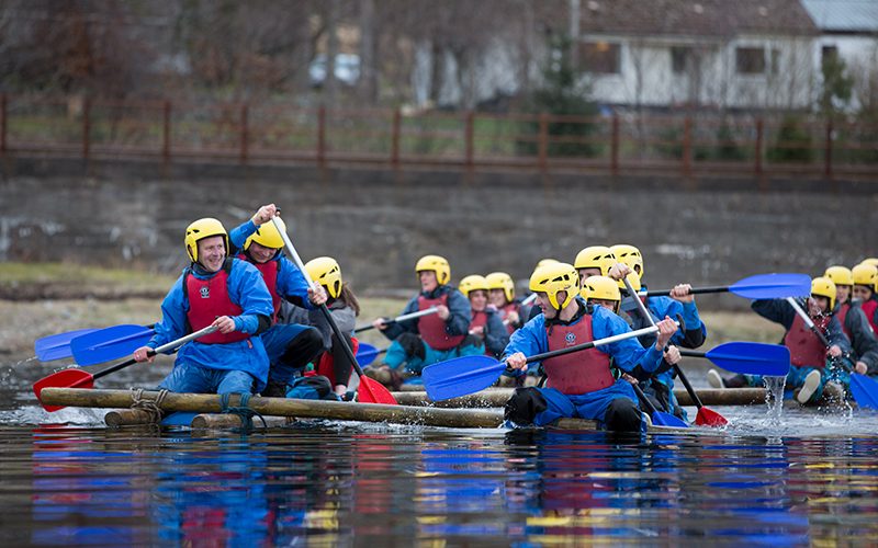 Swap your pen for a paddle! This is outdoor learning, first hand. FREE teacher taster course on 14-15 October 2022 in the #LakeDistrict. Head Teachers, Deputy Heads and School Leaders, here is where you sign up: hubs.ly/Q01fRyzw0

#morethanyouthink #gowildforwellbeing