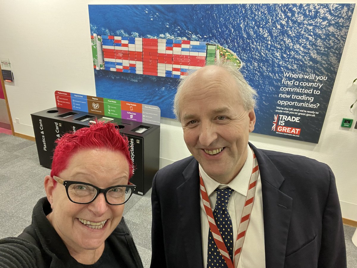 Dr_Black's tweet photo. Interesting @UKMetalsCouncil meeting this morning 😊 Great to be there representing @TransFIReHub with our growing #EDI team Jo and Christine and to meet #LordResedale and others in person 🎉 #Transfire @EPSRC @UKRI_News https://t.co/Y0omVtOvVK