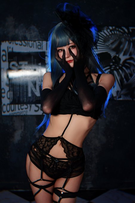 コスプレイヤーしろさきのTwitter画像20
