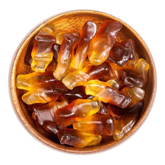 En çok da kolalı #jelibon severim hımmhımm 😂🤣😂