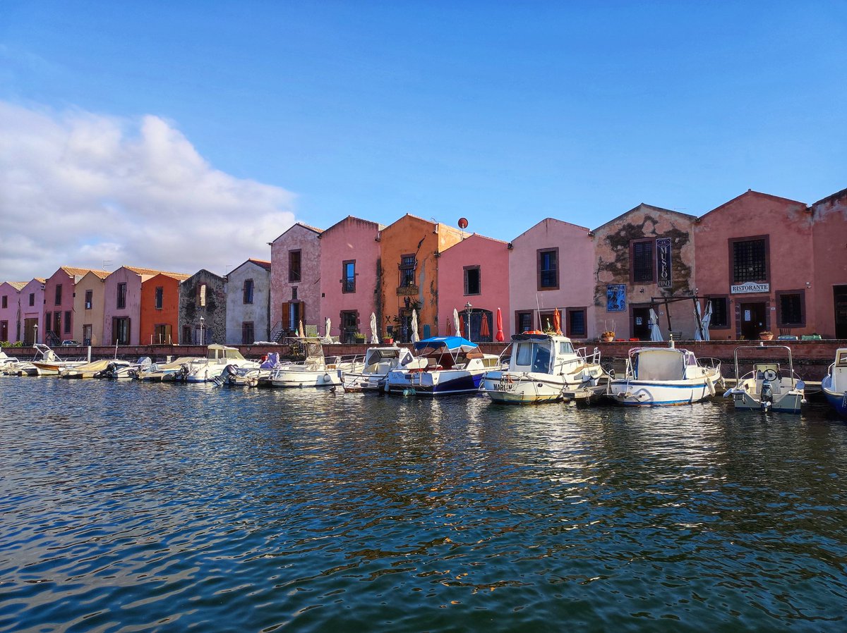 bimboinspalla's tweet image. Ieri abbiamo testato la prima esperienza a misura di bambino di quest'estate.

Giro sul fiume Temo per ammirare Bosa da un punto di vista alternativo.

Splendida!
#Sardegna #estate2022 #family 

@SardegnaTurismo @esedraexursioni