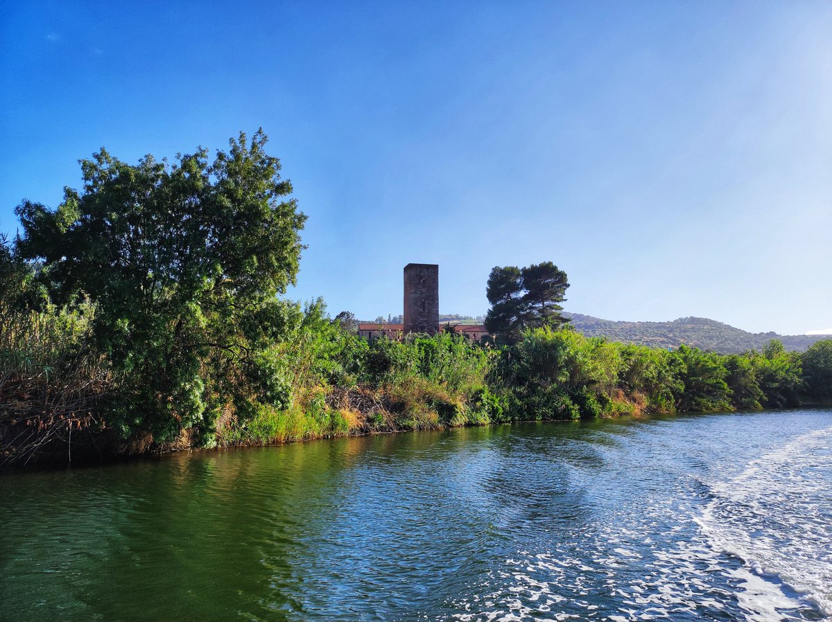 bimboinspalla's tweet image. Ieri abbiamo testato la prima esperienza a misura di bambino di quest'estate.

Giro sul fiume Temo per ammirare Bosa da un punto di vista alternativo.

Splendida!
#Sardegna #estate2022 #family 

@SardegnaTurismo @esedraexursioni