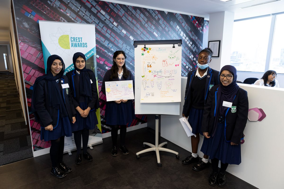 CRESTAwards's tweet photo. The students did some fantastic work developing ideas for sustainable businesses with '#GreenIP'!
With #support from the trainers from our CREST support organisations @AllAboutStem @SeeScience and Mewburn Ellis staff, they made brilliant final presentations! https://t.co/mLBEf082Sv