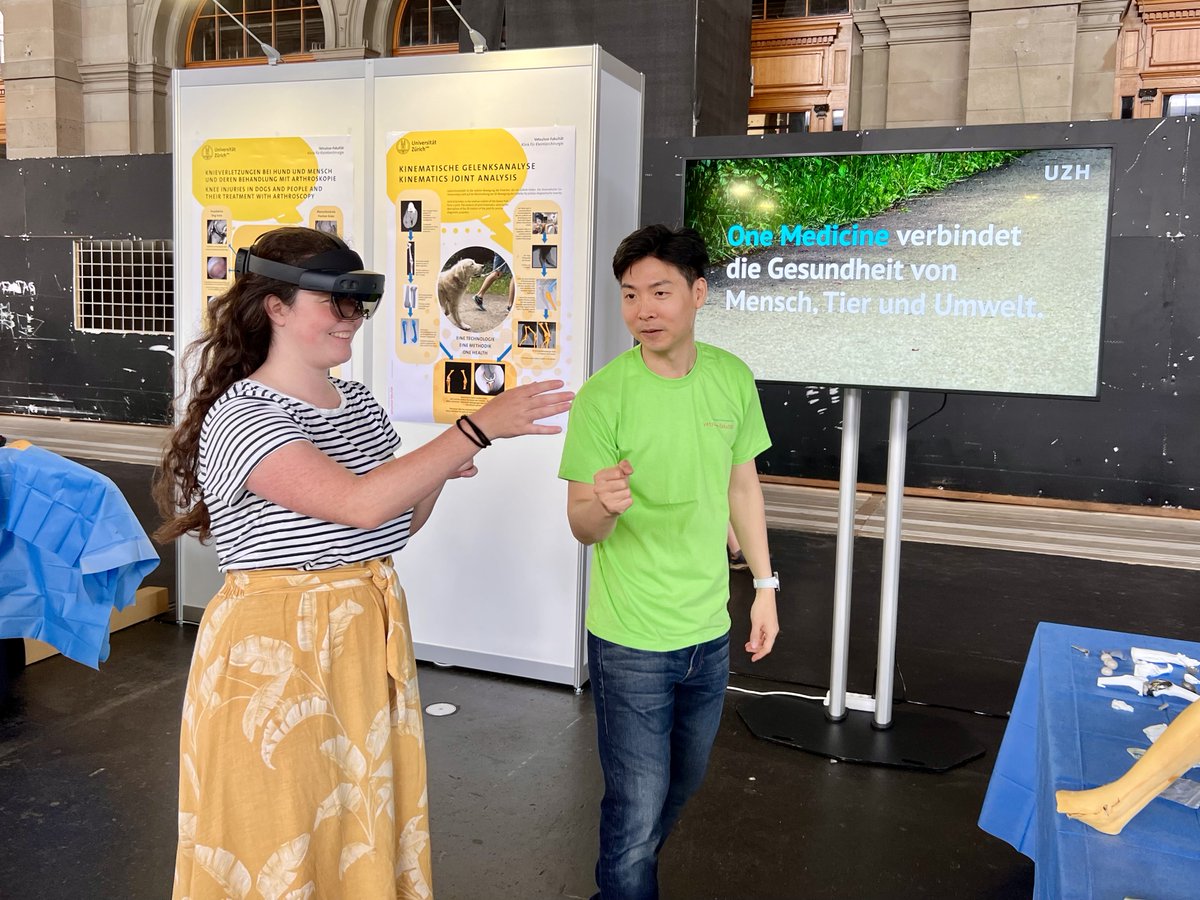 UZH_en's tweet photo. Science to go: At the anniversary event of @uzh_vetsuisse at Zurich Main Station, you can discover various fields of research for humans and animals. Today until 6 p.m.: Be sure to stop by! 🐕🐴 

https://t.co/rwjjQkwzEq https://t.co/Z3Op27799x