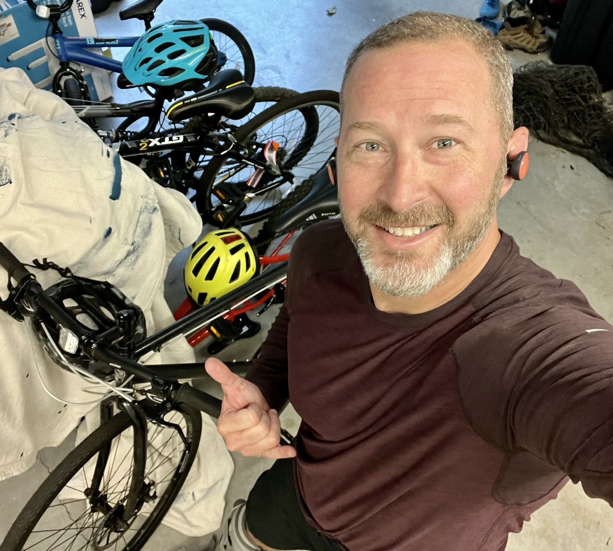 thekevinpannell's tweet photo. Walking boots and bike rides.
••••
Get up. Get after it. Godspeed.
#bike #bicycle #physicaltherapy #sobriety #mentalhealth #peopleprocessprogress https://t.co/OOQI1hKdvd