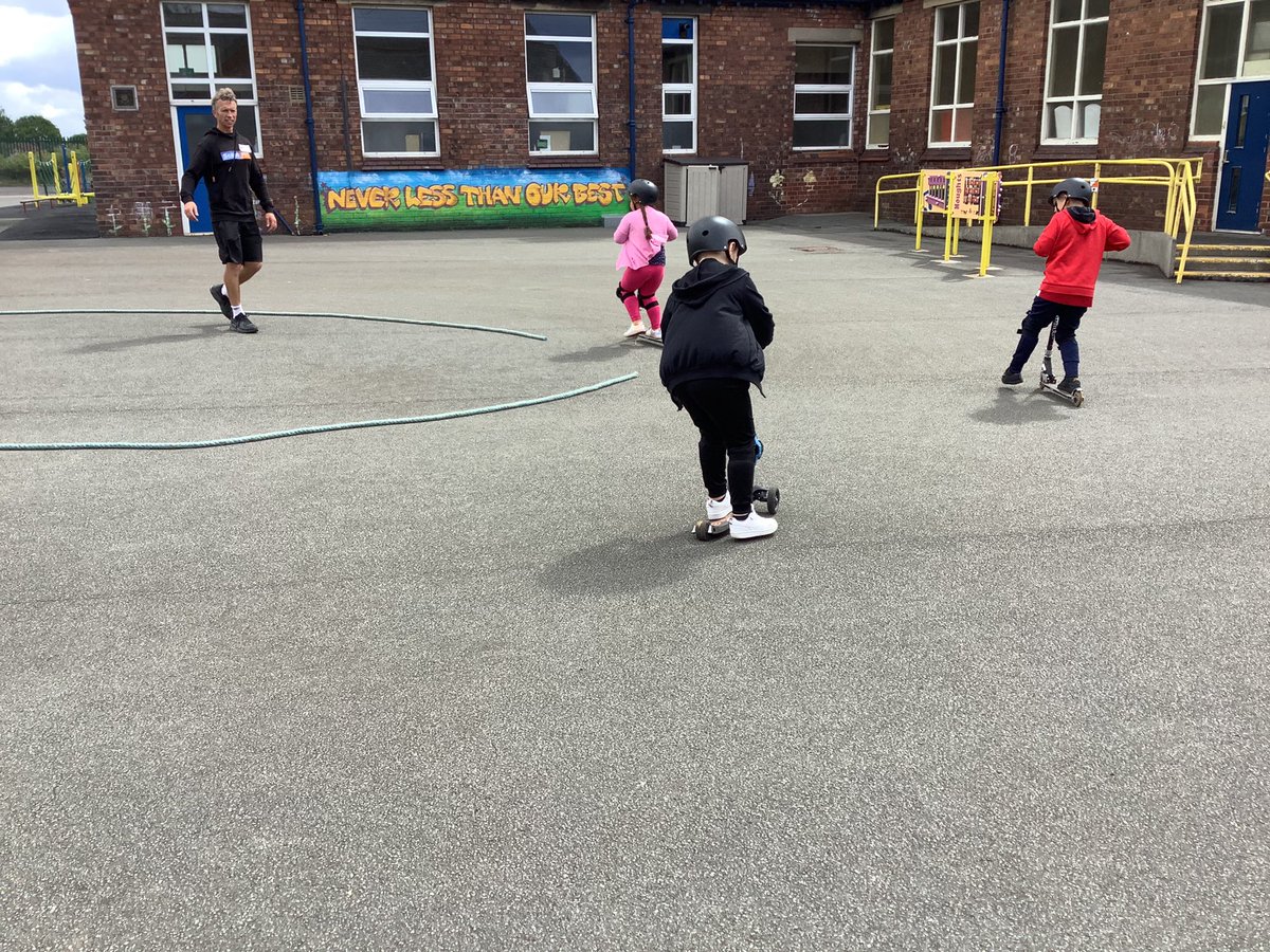 Miss Brussels tweet media