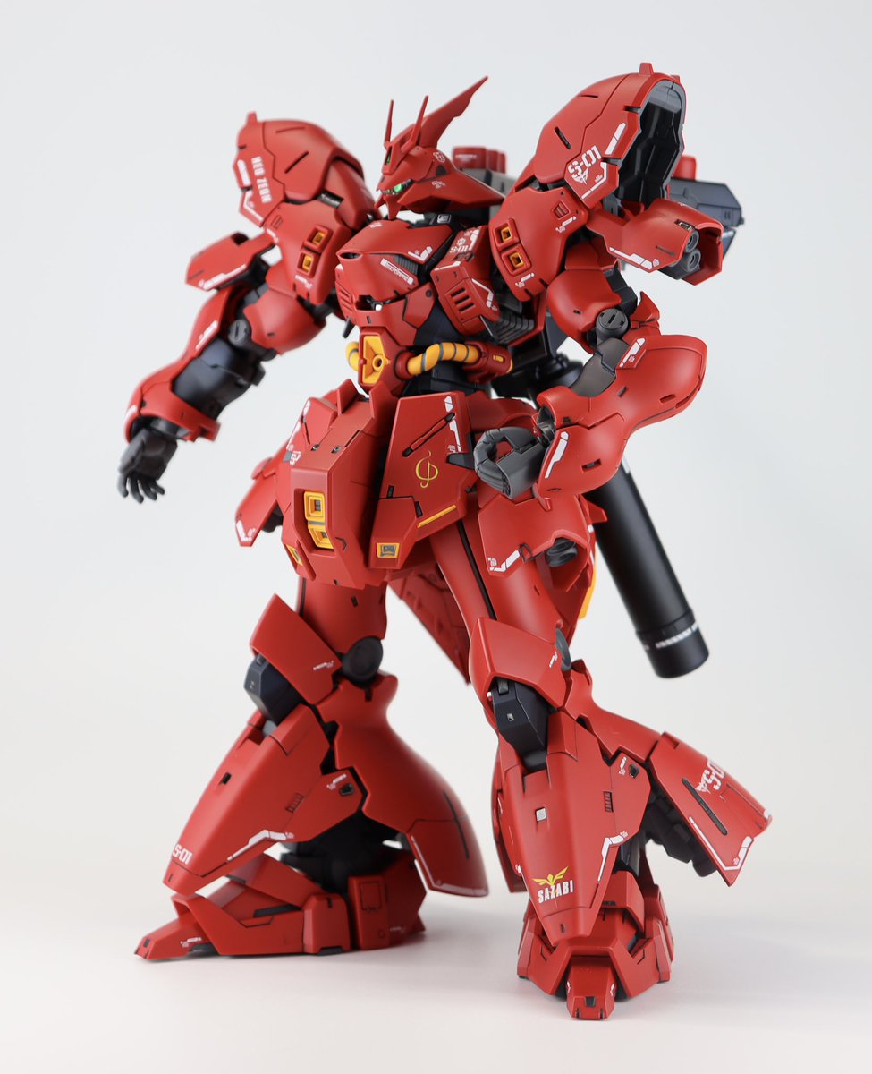 epoten2's tweet photo. アクシズ‥いけっ！
忌まわしい記憶と共に！！
RG 1/144 サザビー完成しました！
色んなデカールを使用し特に
赤にはこだわりました！
#ガンプラ https://t.co/uqzBgldBIf