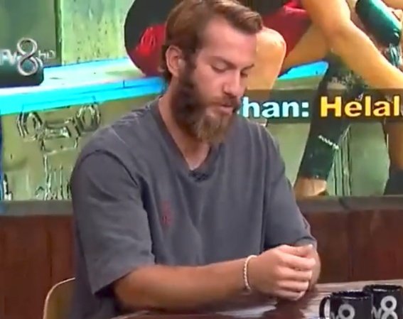 2 sene önce nisayi sevdigi bi yarismaci olarak savunmustu simdi sevgilisi olarak savundu cekim yasasi böyle cekim gormemistir

#survivorpanorama